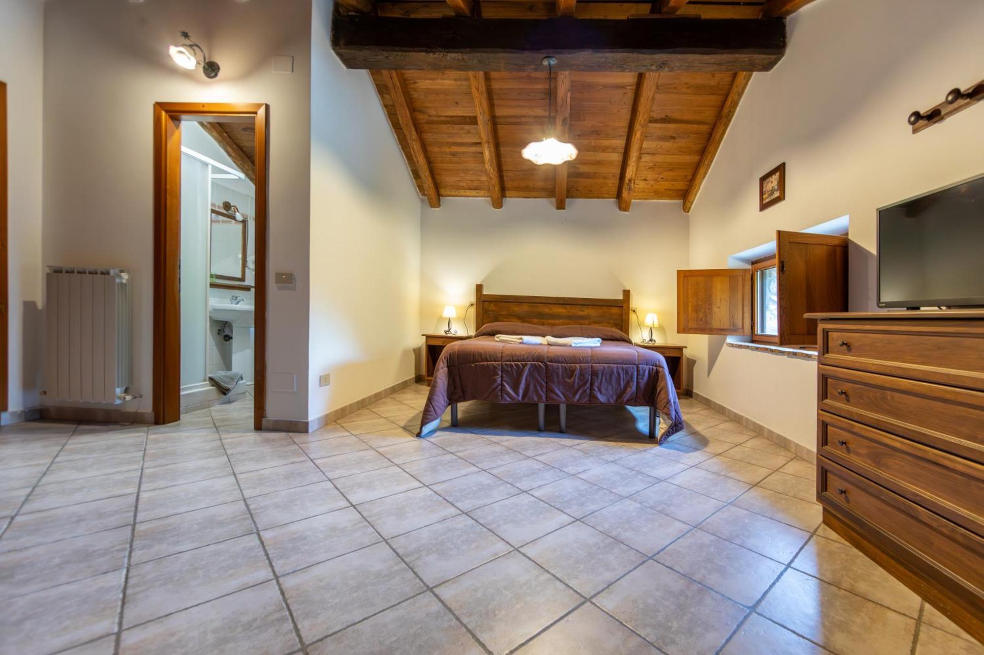 Agriturismo La Ferrera Varco Sabino Exterior foto